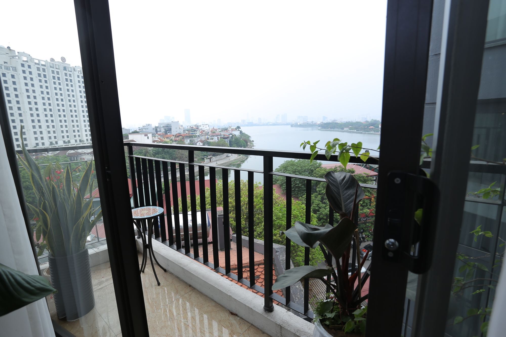 Nyt Home Xuan Dieu Hanoi Dış mekan fotoğraf